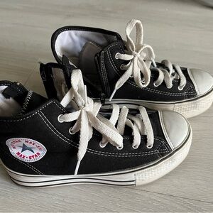 Max Star Black High-Top Women's Sneakers with Zipper